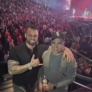 Meet your Posher, Jonathan